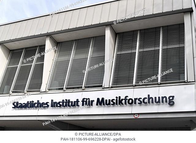 09 October 2018, Berlin: The Musical Instrument Museum of the State Institute for Music Research collects and presents instruments of European art music from...