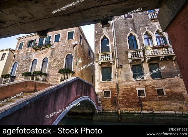 Aseo Bridge (Ponte dell'Aseo), St. Alvise Parish (Parochia S. Alvise), Cannaregio District (Sestiere Cannaregio), Venice, Veneto Region, Italy
