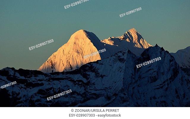 Himalayan peaks at sunrise