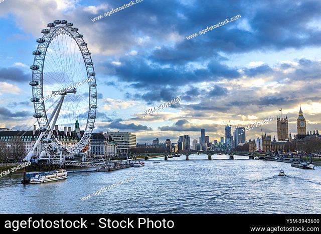 London Eye seen from Jubilee Bridges, London Borough of Lambeth, United Kingdom, Europe