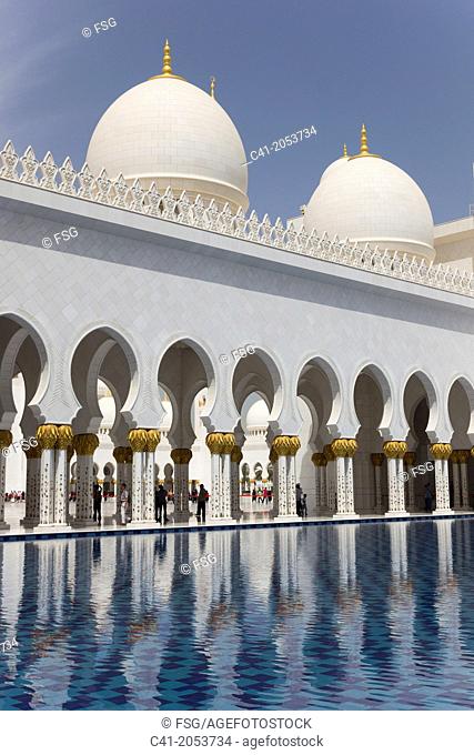 Sheikh Zayed Mosque. Abu Dhabi. UAE