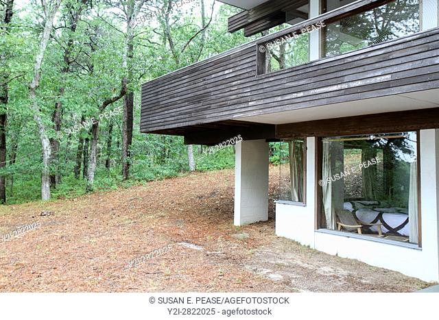 The Kugel-Gips House, Wellfleet, Cape Cod, Massachusetts, United States, North America. The house was designed in 1970 by architect Charlie Zehnder