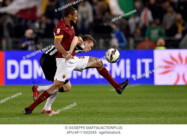 2015 Serie A Football AS Roma v Juventus Mar 2nd. 02.03.2015. Rome, Italy. Serie A Football. AS Roma versus Juventus. Stephan Lichtsteiner is challenged by...