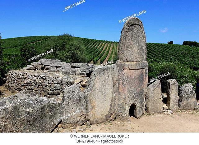 Tomba dei Giganti, Coddu Vecchiu, Arzachena, Giants' Grave, a Sardinian megalithic gallery grave built by the Nuragic civilization, Costa Smeralda, Sardinia