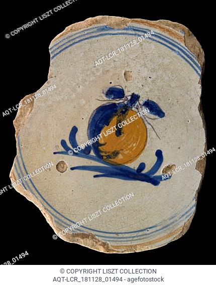 Fragment majolica dish, polychrome, in the middle one pomegranate, plate crockery holder soil find ceramic earthenware glaze