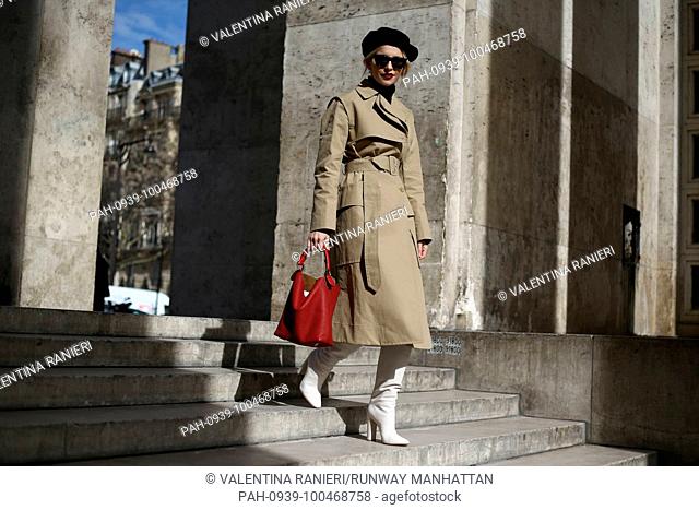 Blogger Caroline Daur arriving at the Giambattista Valli show during Paris Fashion Week - March 5, 2018 - Photo: Runway Manhattan/Valentina Ranieri ***For...
