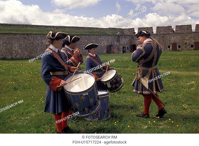 Cape Breton, Nova Scotia, NS, Canada, Atlantic Ocean, Fife and drum corp play at King's Bastion at the Fortress of Louisbourg National Historic Site on Cape...