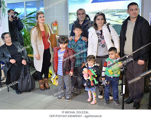 The first group of ten Christian refugees from Iraq landed at Prague's Vaclav Havel Airport this afternoon, Vojtech Jurasek
