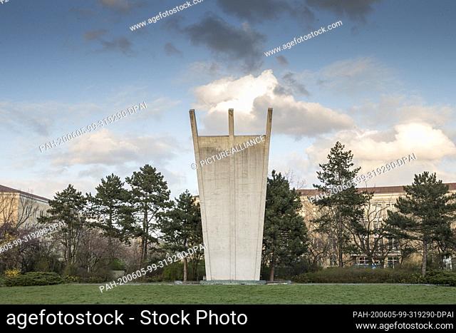 03 April 2020, Berlin: In 1951, the memorial was erected at Platz der Luftbrücke in Berlin, near Tempelhof Airport. It is intended to commemorate the Berlin...
