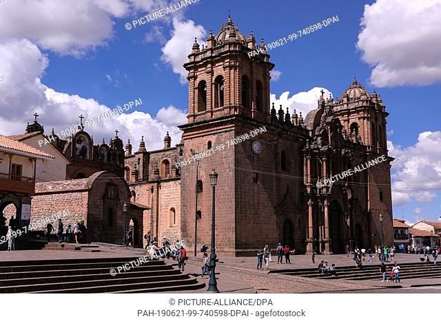 02 May 2019, Peru, Cusco: The Catedral del Cuzco (Cusco Cathedral), the most important church in Cusco, is located in the Plaza de Armas in the historical...
