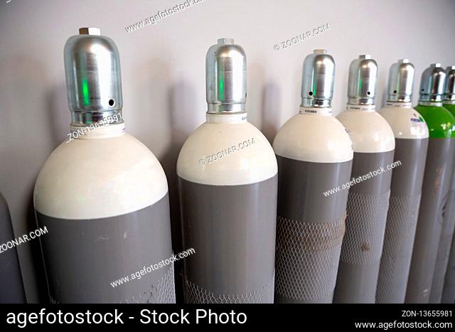 Seamless Steel Industrial Gas Cylinders. Pressurized Cylinder. Industrial stainless steel bottles in line