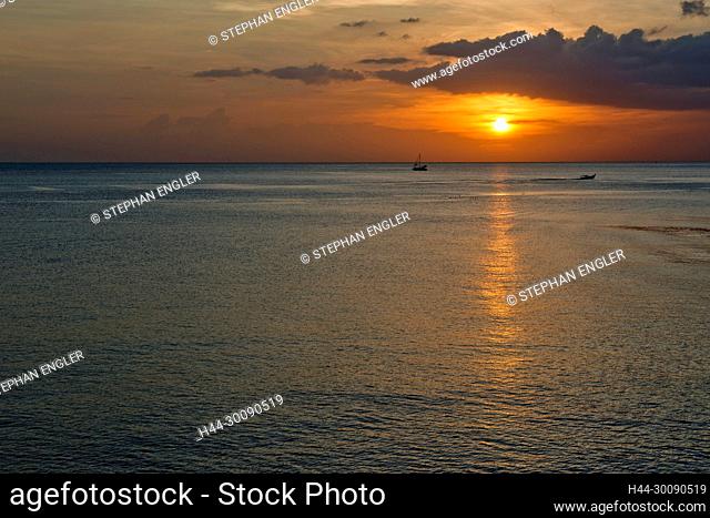 Malaysia, Malaisie, island, Langkawi, Malacca, plage, Strand, beach, coucher du soleil, Sonnenuntergang, sunset, bateaux, Boote, boats, bateau, Boot, boat