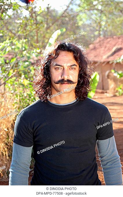 Indian actor Bollywood star Aamir Khan on the sets of film based on the  life of Mangal Pandey ; the..., Stock Photo, Picture And Rights Managed  Image. Pic. DPA-MPD-77508 | agefotostock
