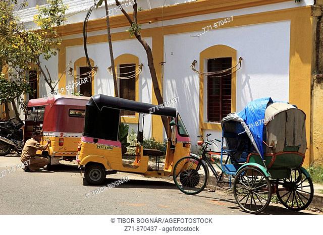 India, Puducherry, Pondicherry, street scene, rickshaws, french colonial architecture