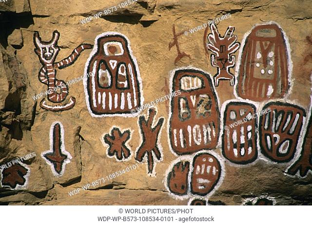 Rock paintings on the great vault, Songo village, Dogon country, Mali Date: 08/12/2007 Ref: WP-B573-108534-0101 COMPULSORY CREDIT: World Pictures/Photoshot