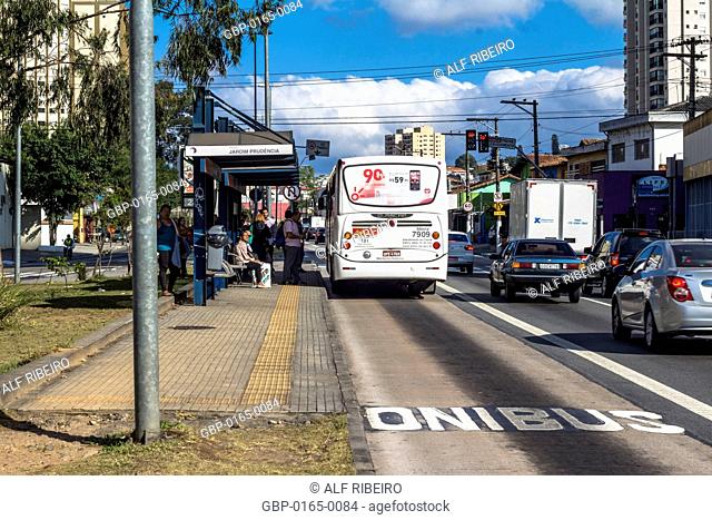 Bus stop, Morumbi runner-Diadema, Cupece Avenue Capital, São Paulo, Brazil