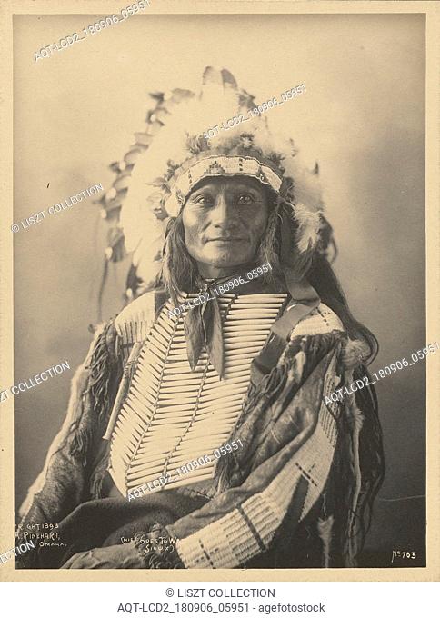 Chief Goes to War, Sioux; Adolph F. Muhr (American, died 1913), Frank A. Rinehart (American, 1861 - 1928); 1898; Platinum print; 22.4 x 16