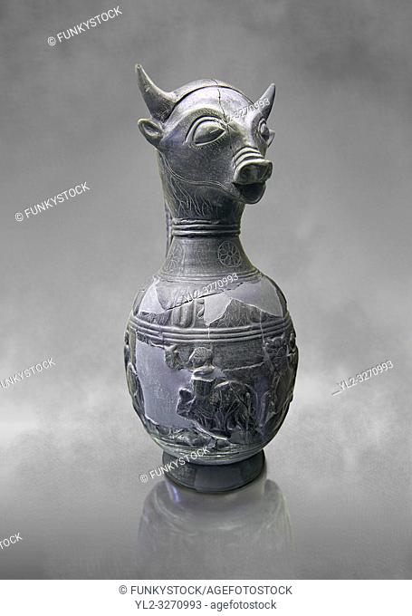 6th century BC Etruscan Bull headed bucherro style oinochoe, or wine jug, made in Chuisi and excavated from the necropolis de Fonte Rotella, inv 3190
