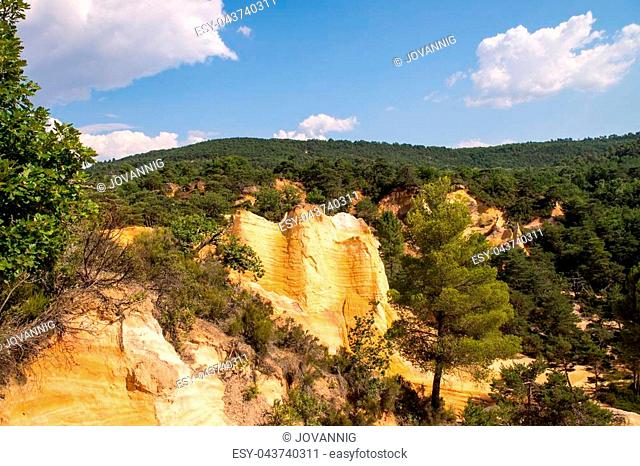 Colorado Provencal near Rustrel, Vaucluse, Provence - France
