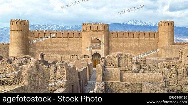 Ruins, towers and walls of Rayen Citadel, Biggest adobe building in the world, Kerman Province, Iran, Asia