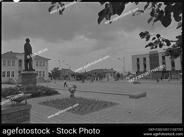 ***JUNE 29, 1972 FILE PHOTO***Statue of Ivan Minchov Vazov, Bulgarian poet, novelist and playwright in his hometown Sopot, Bulgaria, July 29, 1972