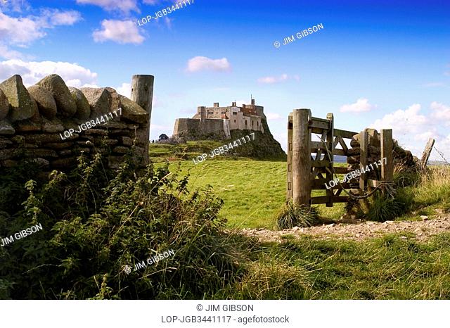 England, Northumberland, Lindisfarne. Lindisfarne Castle built by King Henry VIII to guard the Fleet anchorage in the Harbour of Holy Island