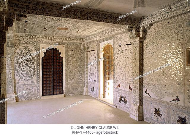 Juna Mahal old palace, Dungarpur, one of the finest examples of a painted palace, Rajasthan state, India, Asia