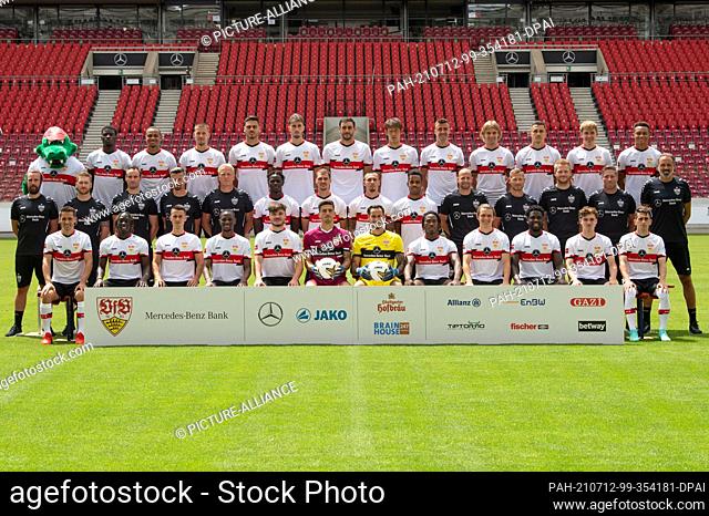 12 July 2021, Baden-Wuerttemberg, Stuttgart: The VfB Stuttgart team stands together for a team photo at the Bundesliga club's official media day