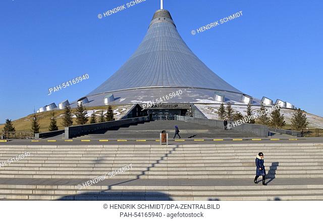 A view of the Khan Shatyr (Royal Marquee) which was designed by British architects 'Foster + Partners' in Astana, Kazakhstan, 10 November 2014