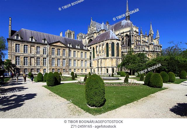 France, Champagne-Ardenne, Reims, Cathédrale Notre-Dame, cathedral, Palais du Tau