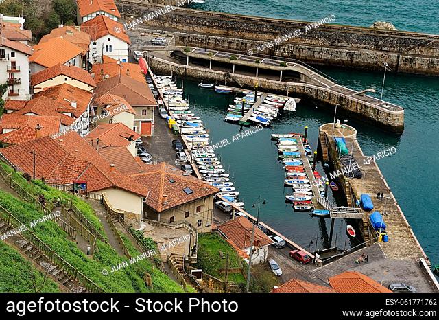 Elantxobe is situated on the eastern slopes of Cape Ogoño (Basque Country), which protects the marina