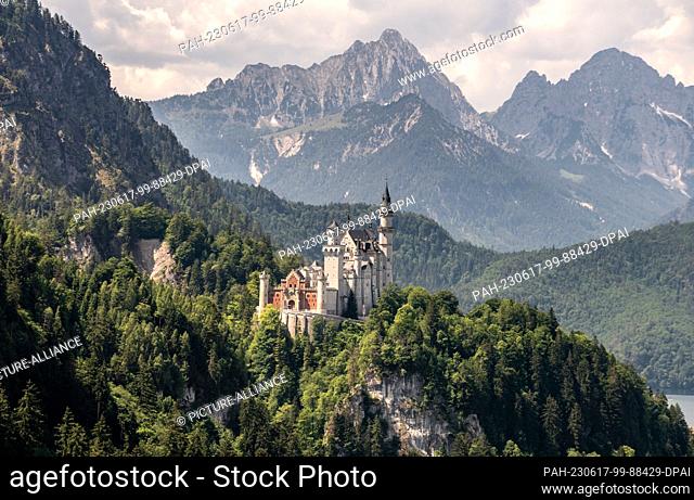 15 June 2023, Bavaria, Schwangau: Neuschwanstein Castle near Füssen in the Allgäu, one of the most famous sights in Bavaria and Germany