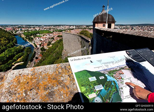 VIEW FROM THE TOP OF THE CITADEL'S RAMPARTS OVER THE CITY OF BESANCON AND THE CHAUDANNE HILL CROSSED BY THE DOUBS RIVER, BESANCON, (25) DOUBS