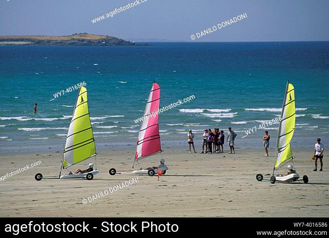 speed sailing on beach, quiberon, france