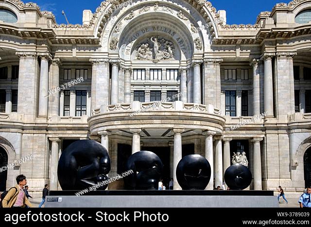 A satute by artist Jimenez Deredia sits in front of the Palacio de Bellas Artes (Palace of Fine Arts) in Mexico City, Mexico