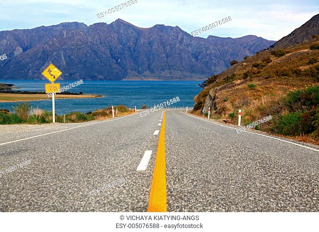 perspective of highway road freeway to lake Hawea in Wanaka New