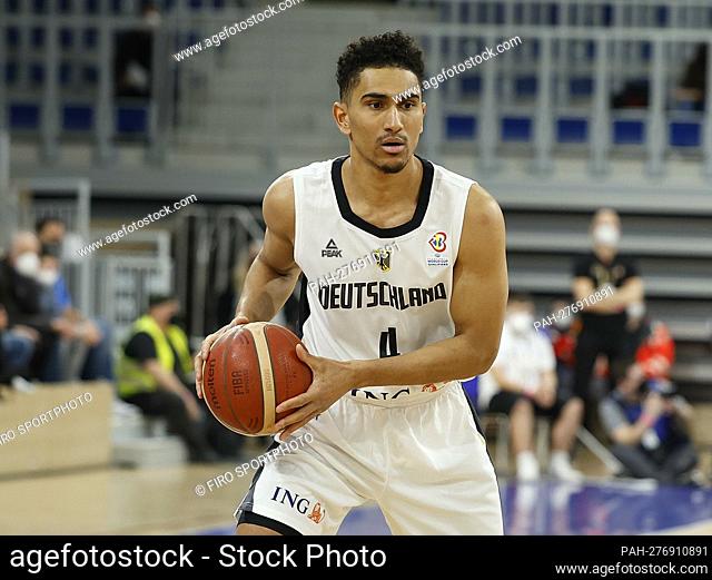 firo : Basketball: February 28th, 2022, Germany - Israel, FIBA Basketball World Cup Qualifiers, Group D Maodo Lo (Germany), single action