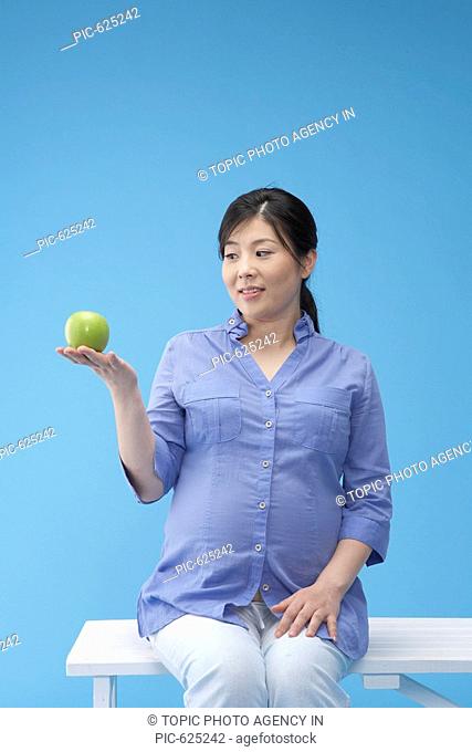 Pregnant Woman, Korea