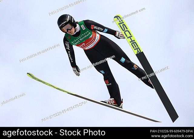 26 February 2021, Bavaria, Oberstdorf: Nordic skiing: World Championships, ski jumping - team event, women, trial round. Anna Rupprecht from Germany in action