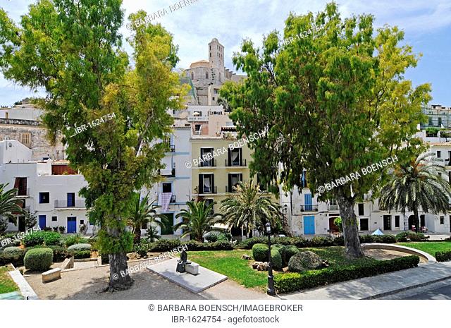 Catedral de las Nostra Senyora Neus cathedral, Dalt Vila, historic old town, Unesco World Heritage Site, Ibiza, Pityuses, Balearic Island, Spain, Europe