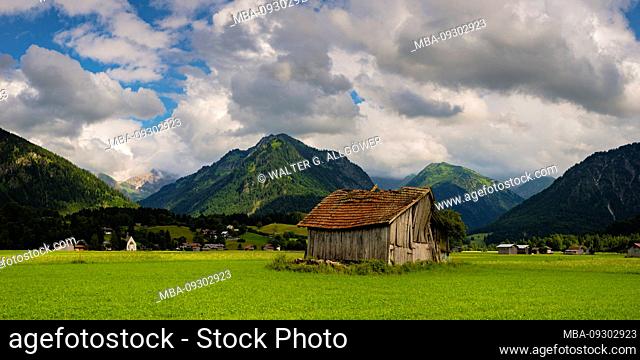 Old dilapidated wooden hut, Lorettowiesen near Oberstdorf, behind the Riefenkopf, 1750m, Allgäu Alps, Allgäu, Bavaria, Germany, Europe
