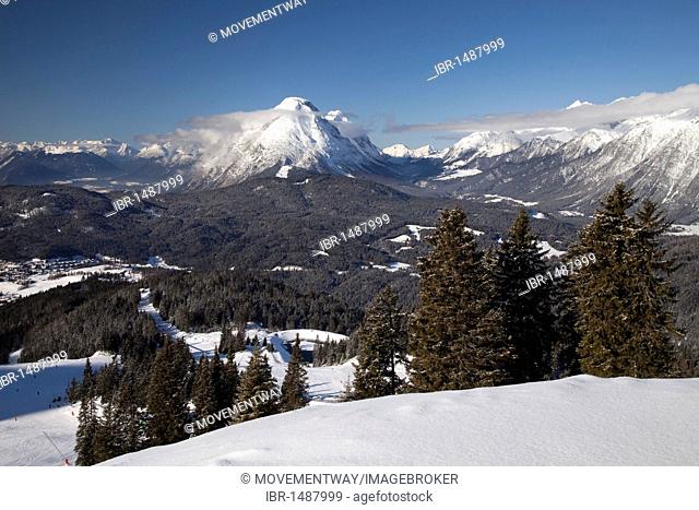 Panoramic mountain view with cloud layer, mountain range, the Alps, Tyrol, Austria, Europe