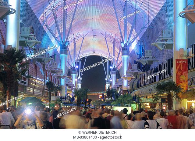 USA, Nevada, Las Vegas, Downtown's, Fremont Street Experience, Lightshow, Pedestrian zone, passer-bys, no mr, night Downtown, amusement center, leisure time