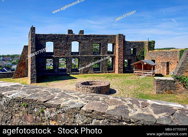 Castle ruin Ulmem, Ulmem, Vulkaneifel, Eifel, Rhineland-Palatinate, Germany