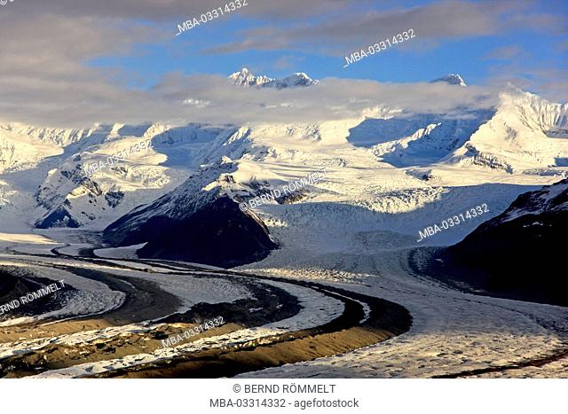 North America, the USA, Alaska, the central south, Wrangell Mountains, Wrangell Saint Elias national park and Preserve, Kennicott glacier