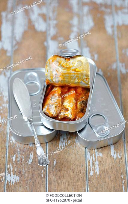 Sardines in tomato sauce in a tin