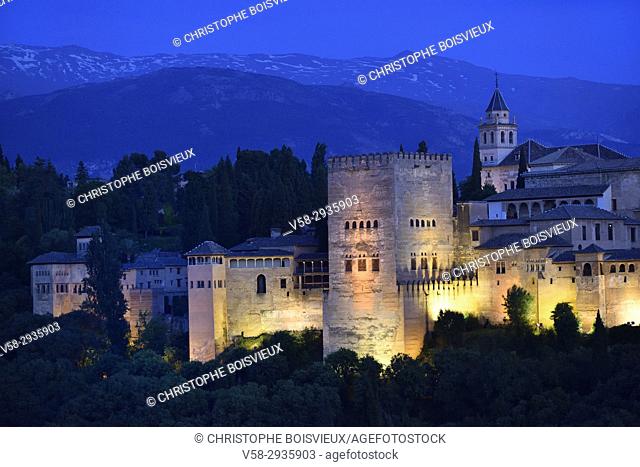 Spain, Andalusia, Granada, World Heritage Site, The Alhambra and Sierra Nevada by night