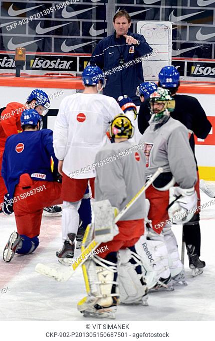 IIHF World Championships, Ice Hockey, Czech Republic, training, May 15, 2013, Stockholm, Sweden. Coach Alois Hadamczik (back). (CTK Photo/Vit Simanek)