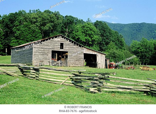 Old wooden barn on farmstead in the old pioneer community at Cades Cove, Great Smoky Mountains National Park, Tennessee, United States of America, North America