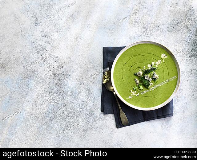 Broccoli Stilton soup